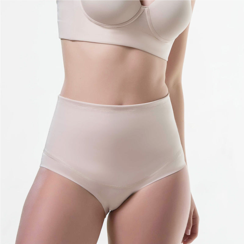 SEAMLESS MOLDING PANTY NUDE