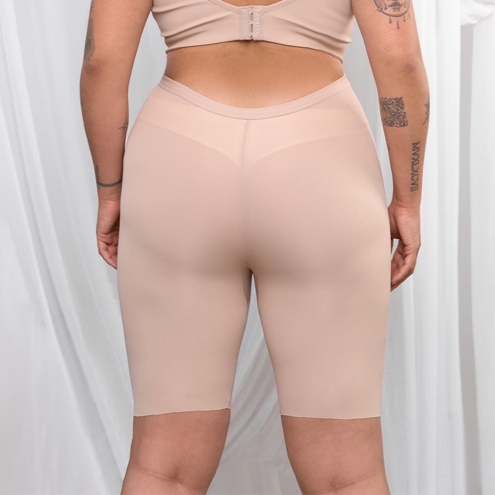 INVISIBLE LOW BACK KNEE LENGTH SCULPTING SHORT